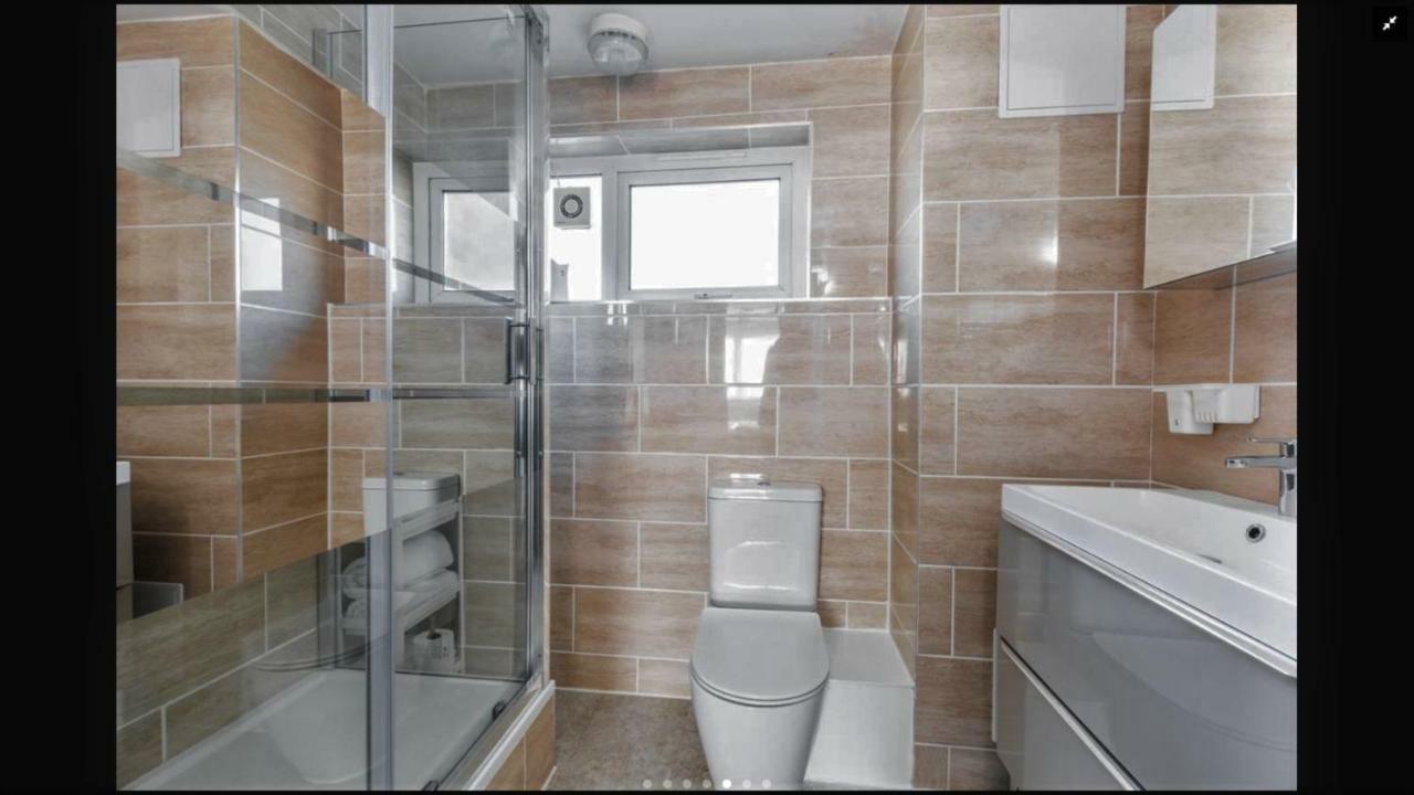 Lovely One Bedroom Apartment In Stratford London Exterior foto