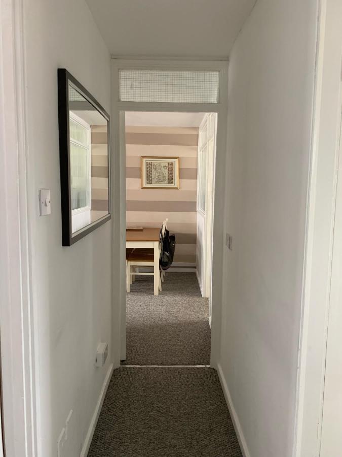 Lovely One Bedroom Apartment In Stratford London Exterior foto